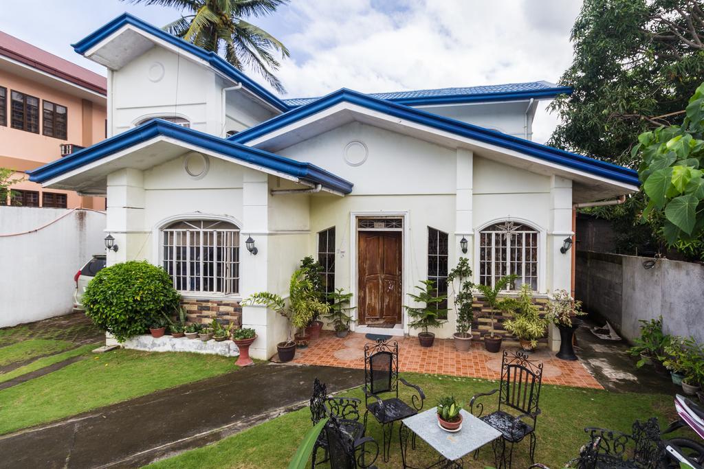Donsol Aguluz Homestay エクステリア 写真